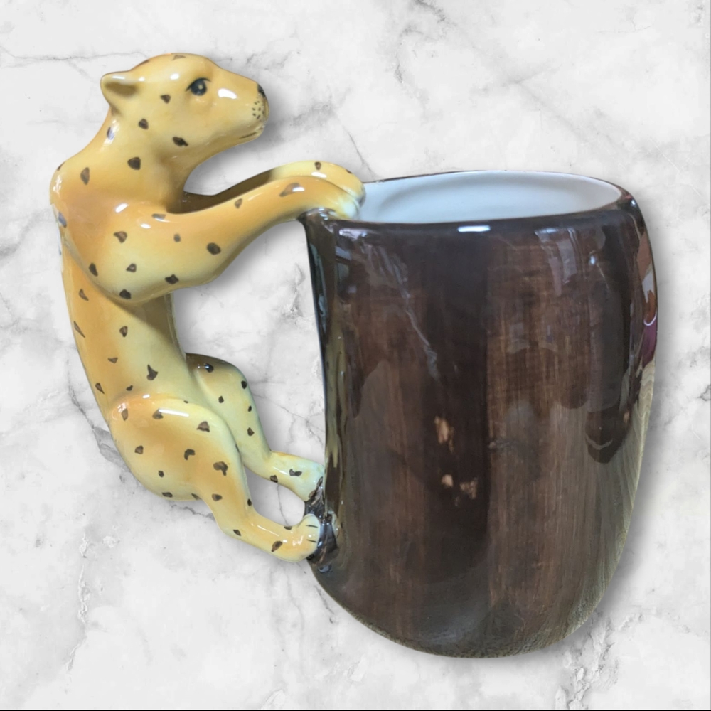 Vintage Natural Wonders Cheetah / Leopard Accent Mug